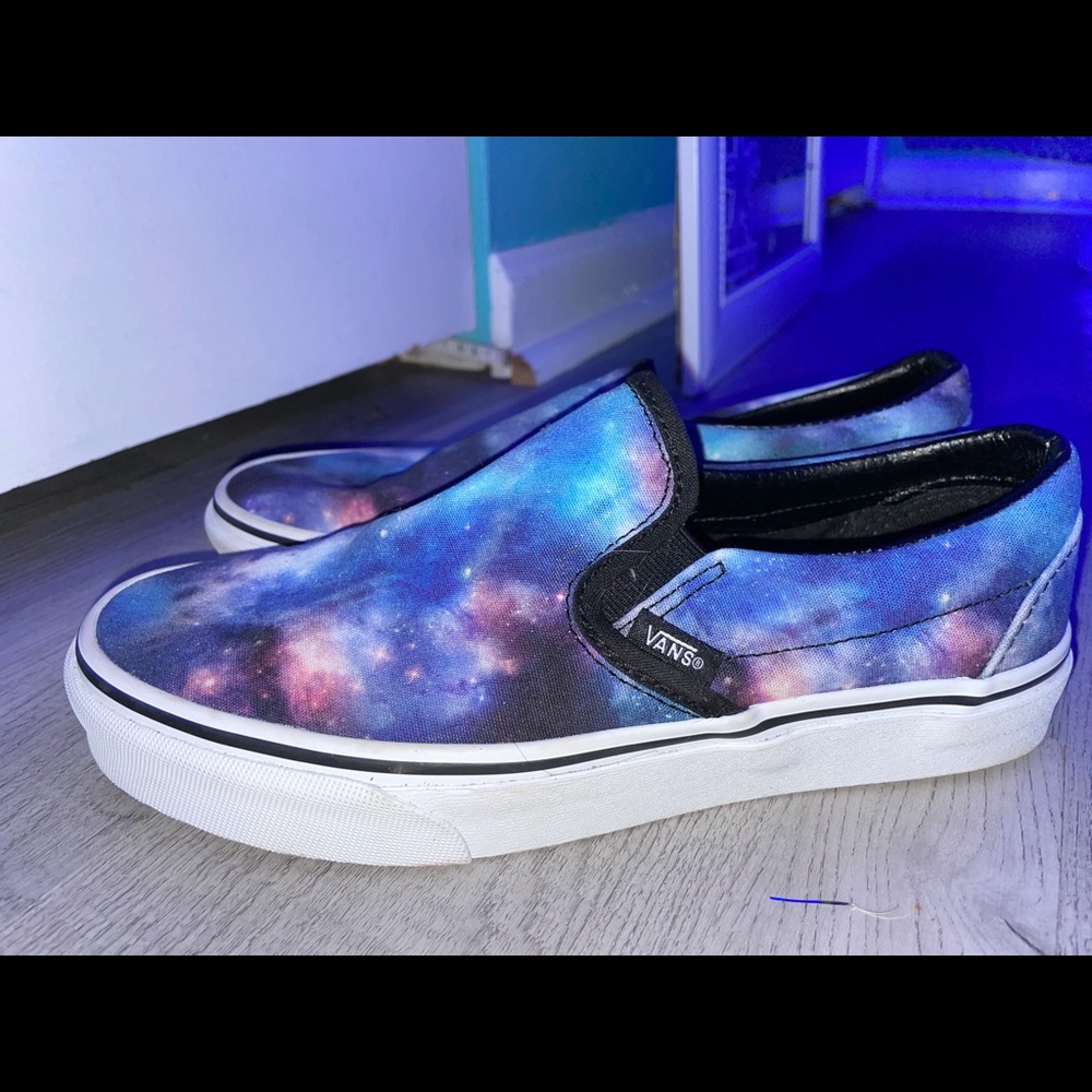 Galaxy Vans